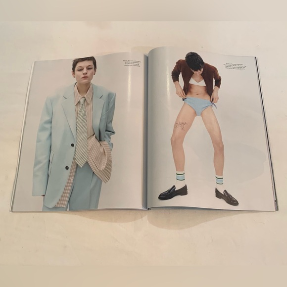 Harper’s Bazaar Emma Corrin “Is Writing Their Own” Issue June/July 2024 Magazine - Picture 4 of 7